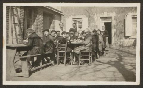 3 photos de Marguerite Bouscarrut 1929-1930